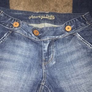 American eagle size 2 bootcut jeans